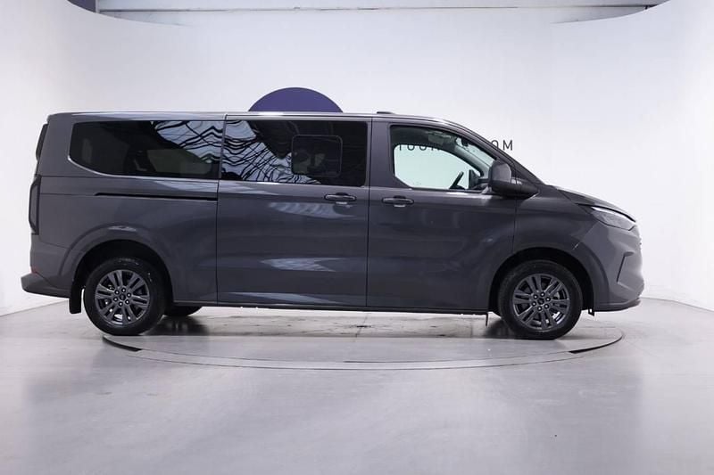 Usata Ford Tourneo Custom 169 CV (124 kW) 2025 Furgone