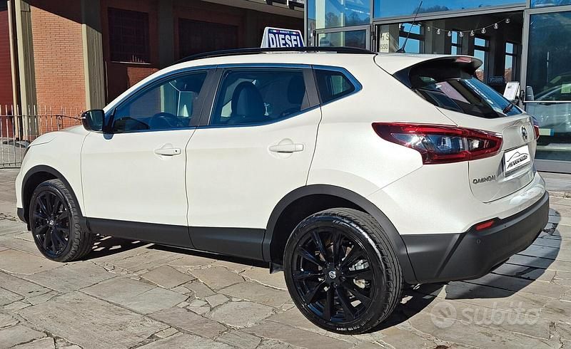 Usata Nissan Qashqai N-TEC 115 CV (84 kW) 2021 Bianco SUV