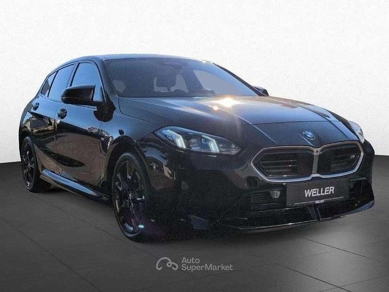 Usata BMW 135 300 CV (220 kW) 2025 Nero Utilitaria