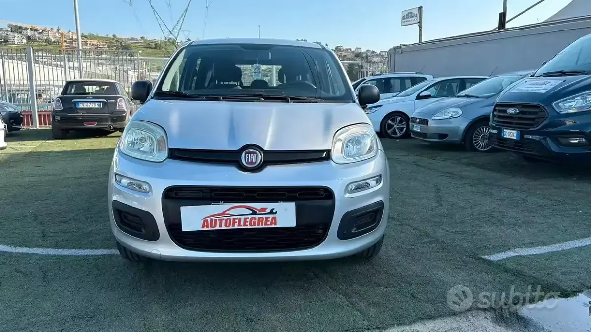 Usata Fiat Panda 69 CV (50 kW) 2019 Grigio Utilitaria