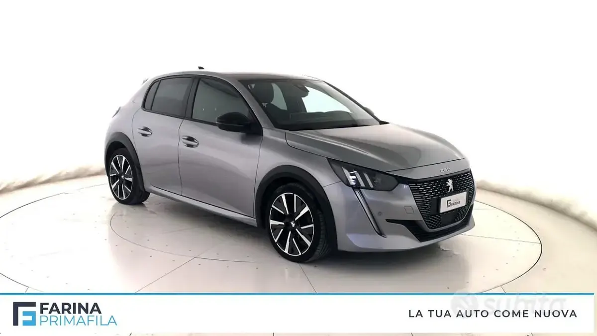 Usata Peugeot 208 GT 102 CV (75 kW) 2020 Grigio artense Utilitaria