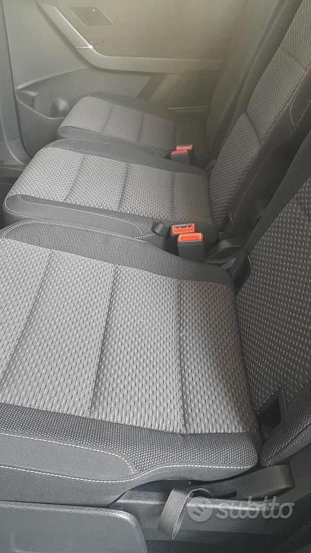 Usata VW Touran 110 CV (80 kW) 2018 Grigio Monovolume