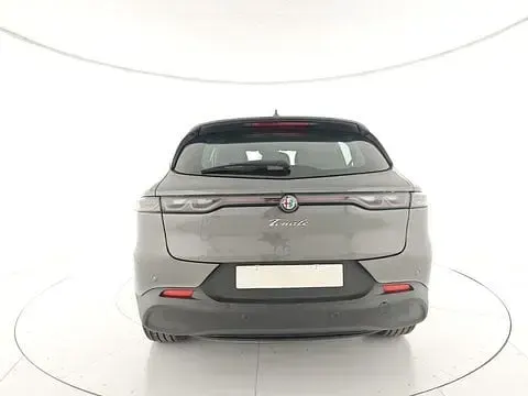 Usata Alfa Romeo Tonale Sprint 174 CV (127 kW) 2023 Grigio scuro SUV