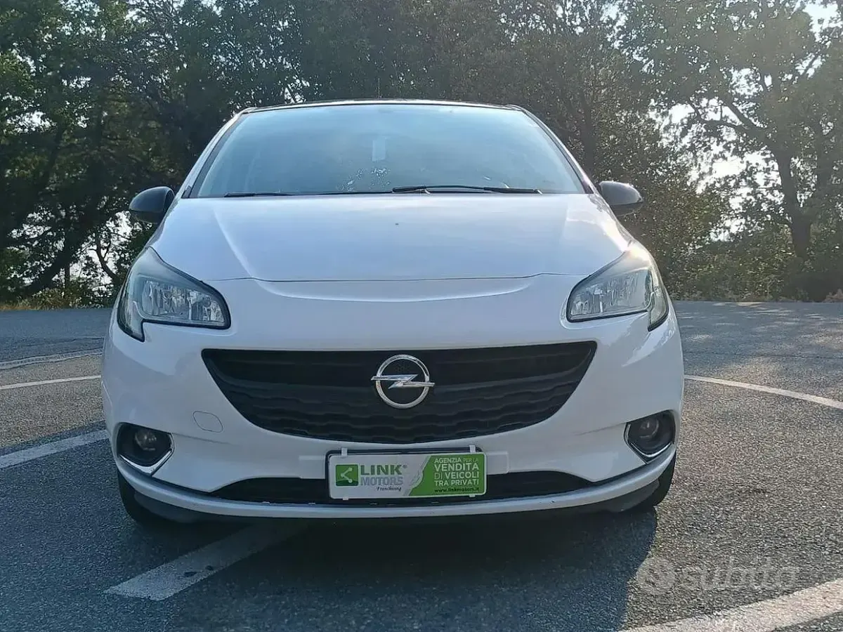 Usata Opel Corsa 90 CV (66 kW) 2018 Bianco Utilitaria