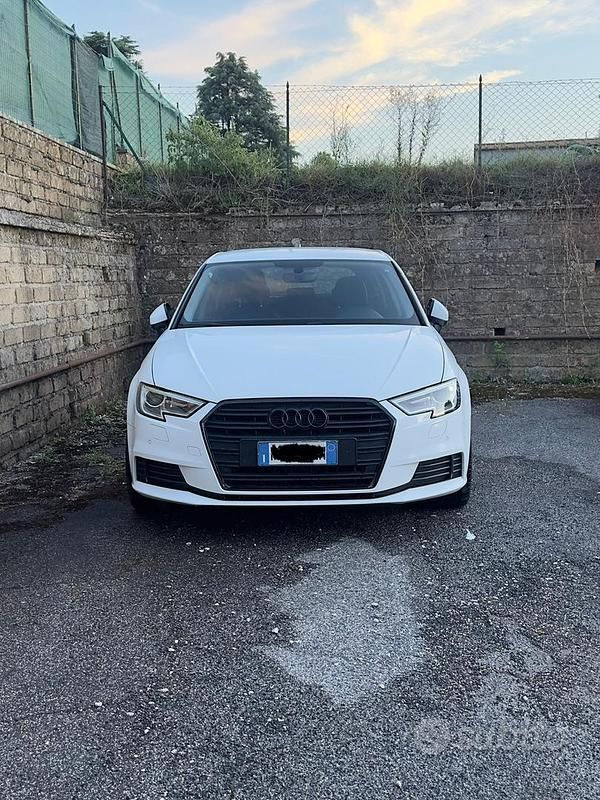 Usata Audi A3 116 CV (85 kW) 2018 Utilitaria
