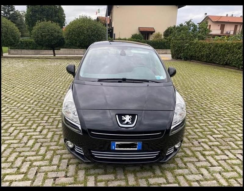 Usata Peugeot 5008 163 CV (119 kW) 2012 Nero Monovolume