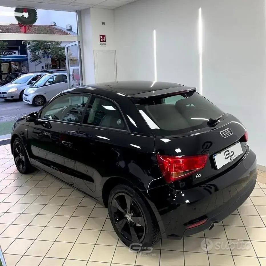 Usata Audi A1 Admired 90 CV (66 kW) 2016 Nero Utilitaria