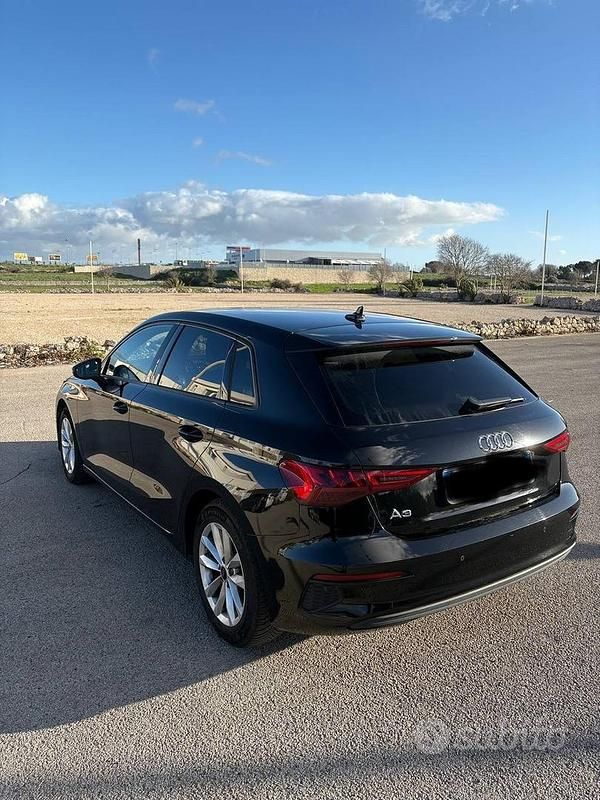 Usata Audi A3 Comfort 116 CV (85 kW) 2023 Nero Berlina