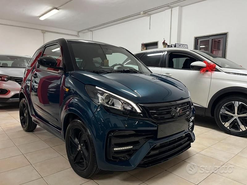 Usata Ligier JS50 2024 Blu Utilitaria