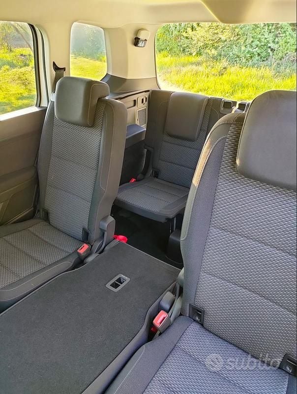 Usata VW Touran Business 110 CV (80 kW) 2016 Bianco Monovolume