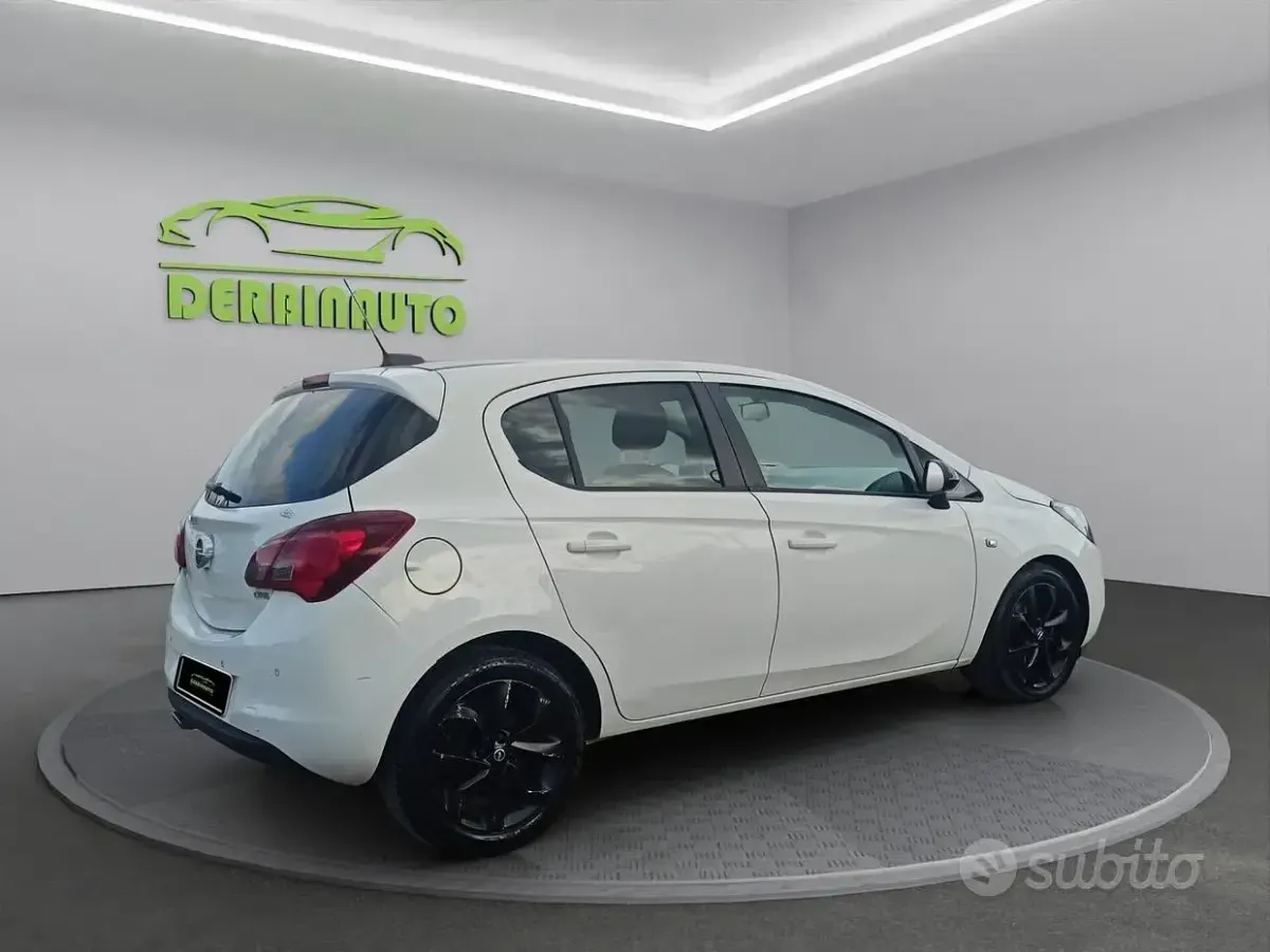 Usata Opel Corsa Edition 75 CV (55 kW) 2019 Bianco Utilitaria
