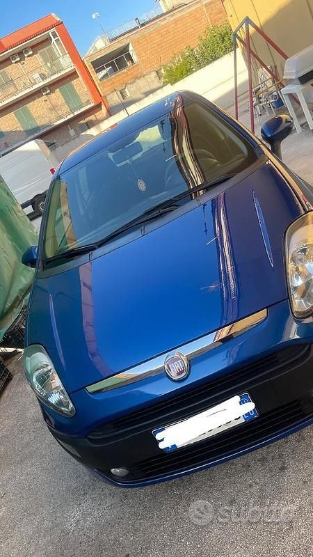 Usata Fiat Grande Punto 65 CV (47 kW) 2011 Utilitaria