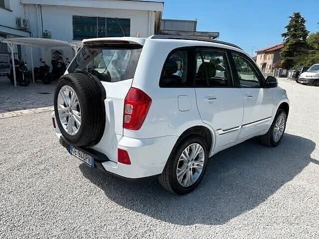 Usata EVO Evo 5 126 CV (92 kW) 2021 Bianco SUV