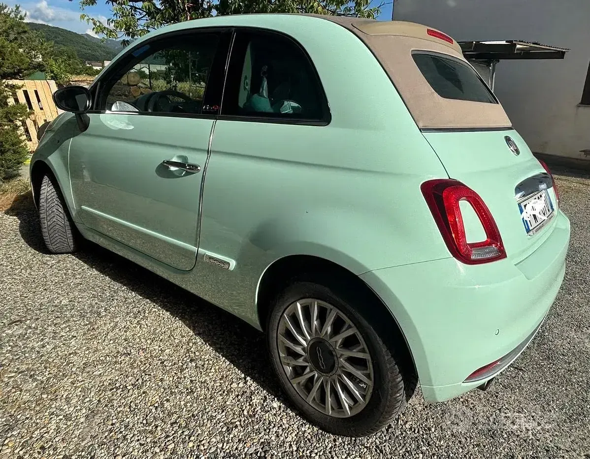 Usata Fiat 500C 69 CV (50 kW) 2019 Bluazzurro Cabrio