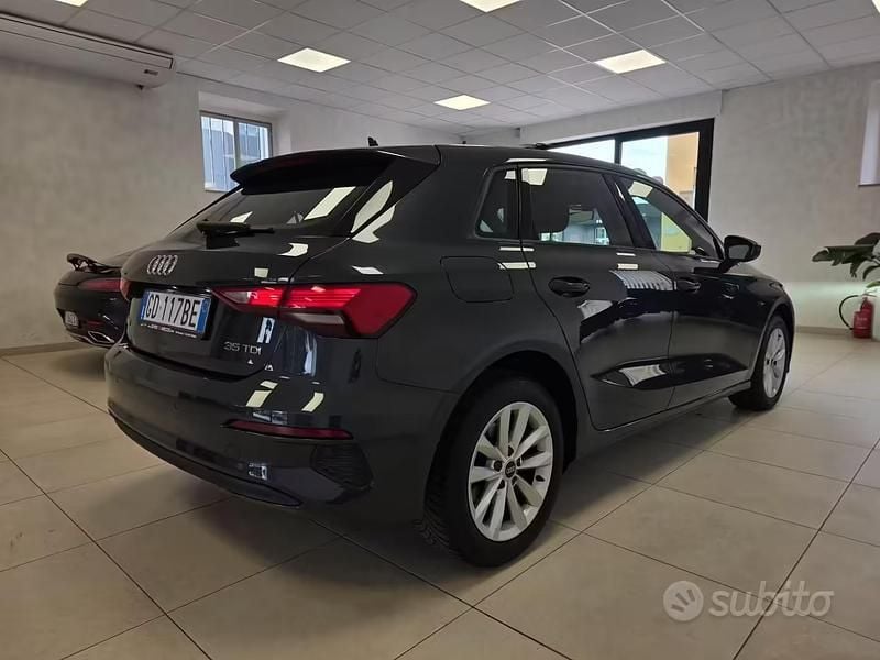 Usata Audi A3 Sport 150 CV (110 kW) 2020 Grigio Berlina