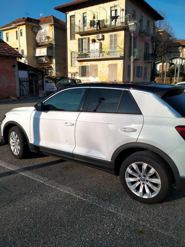 Usata VW T-Roc Advance 116 CV (85 kW) 2019 Bianco SUV