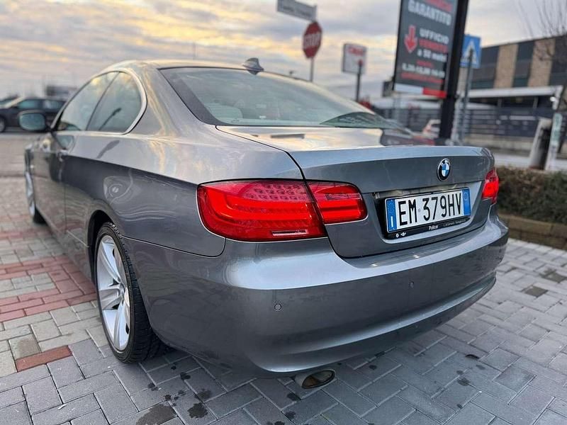 Usata BMW 320 184 CV (135 kW) 2012 Grigio Coupé