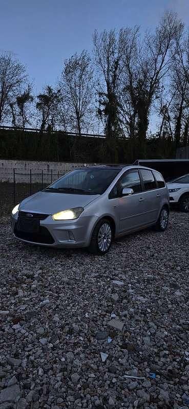 Usata Ford C-MAX Titanium 109 CV (80 kW) 2010 Monovolume