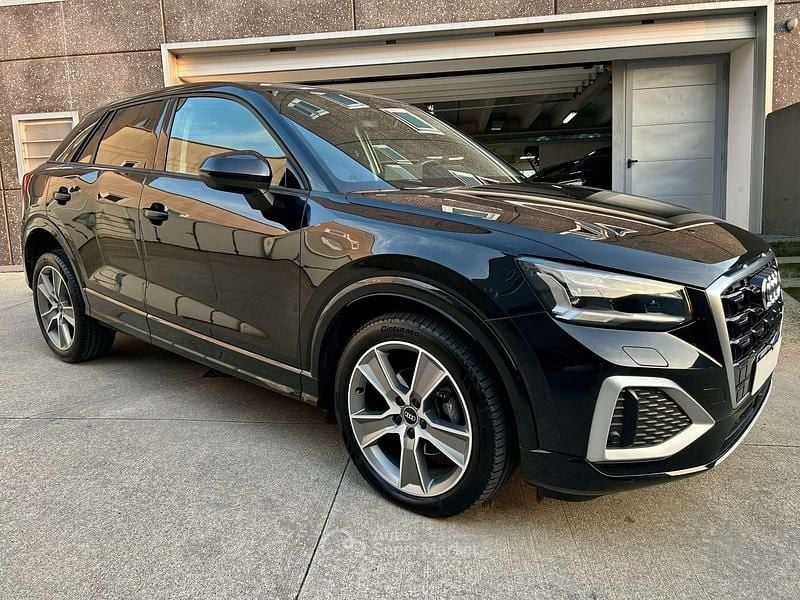 Nero Usata 2021 Audi Q2 S-Line SUV | 21.800 € (Ottimo prezzo) - Immagine 1/4