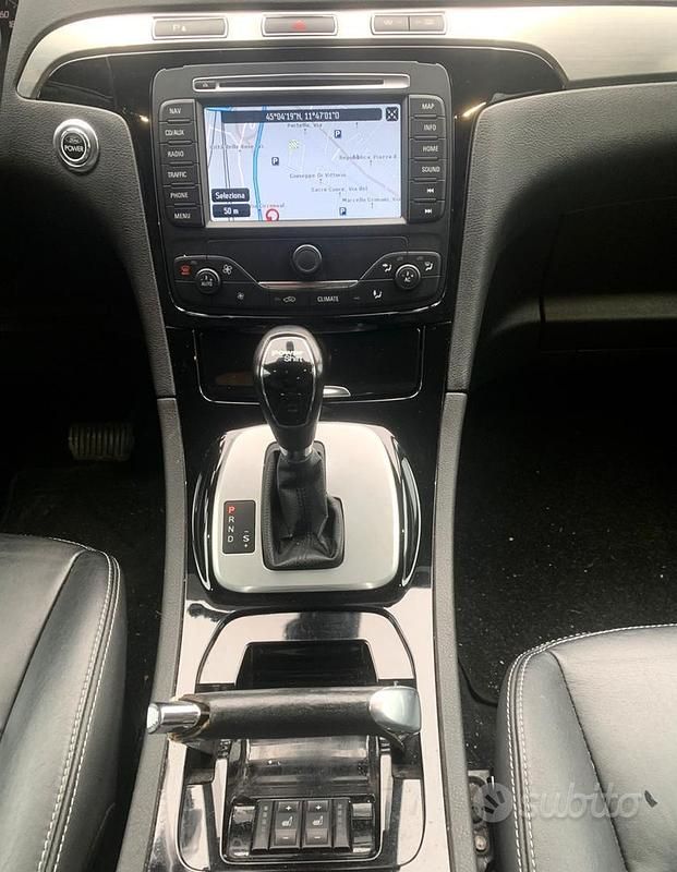 Usata Ford S-MAX S 163 CV (119 kW) 2010 Bianco Monovolume
