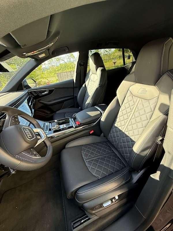 Usata Audi Q8 S-Line 286 CV (210 kW) 2025 SUV