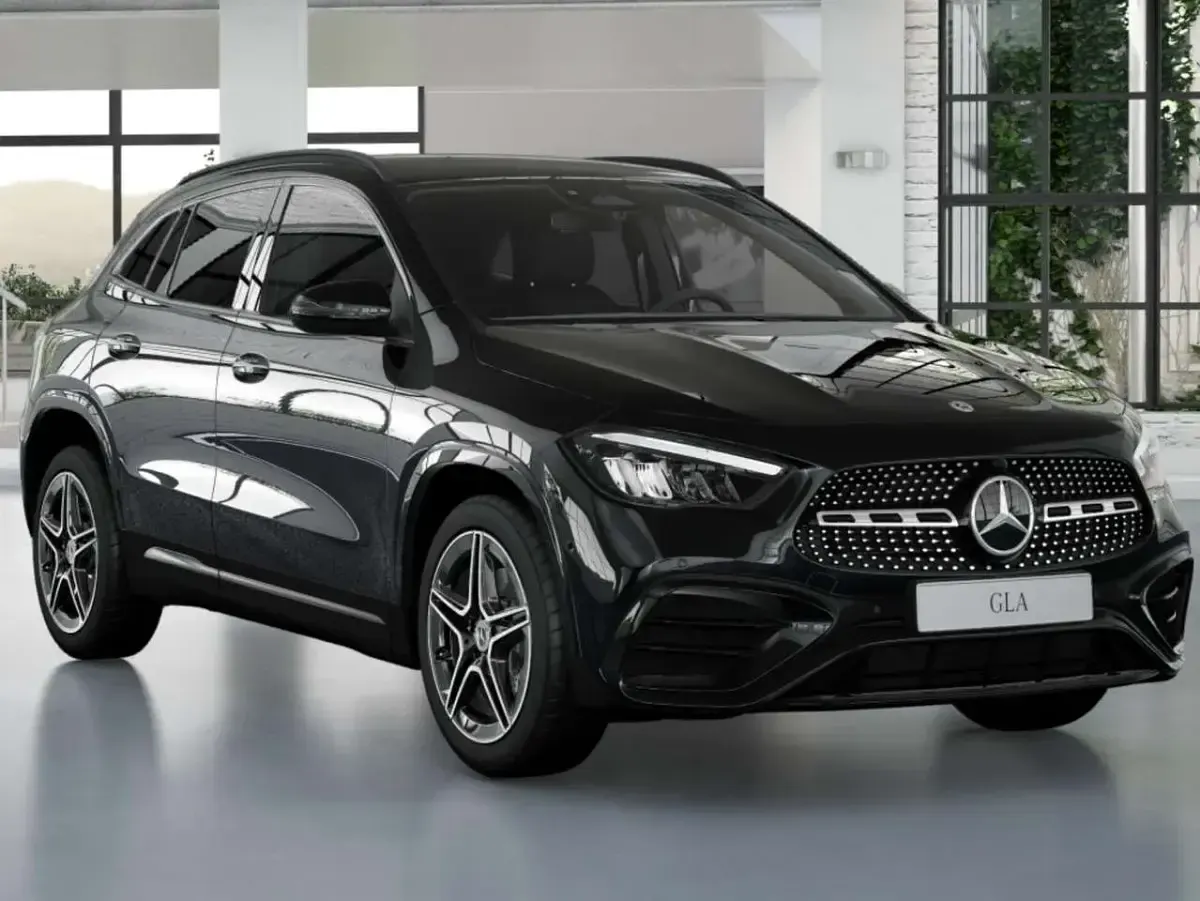 Nuova Mercedes GLA180 Advanced Plus 116 CV (85 kW) 2025 Nero cosmo SUV