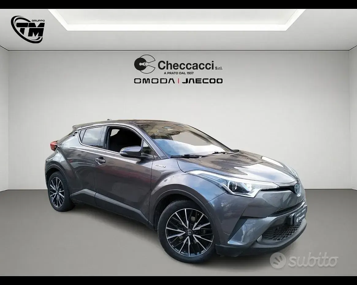 Usata Toyota C-HR Team 122 CV (89 kW) 2018 Grigio SUV