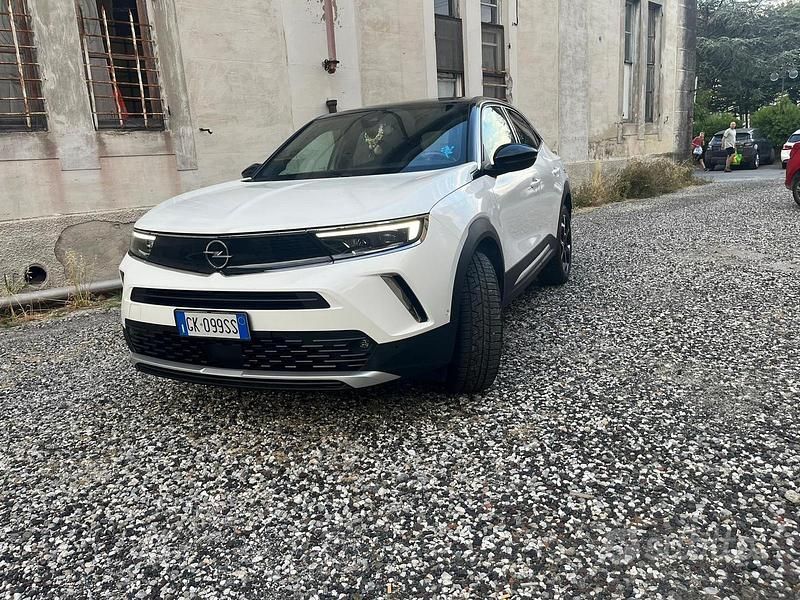 Usata Opel Mokka Ultimate 131 CV (96 kW) 2022 Bianco SUV