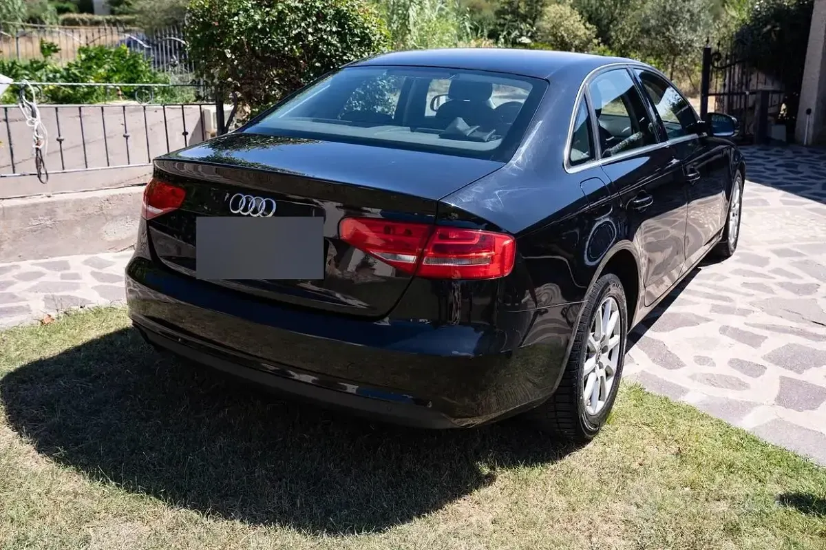 Usata Audi A4 120 CV (88 kW) 2013 Nero Berlina