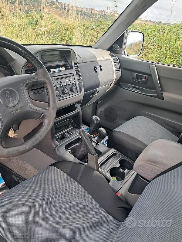 Usata Mitsubishi Pajero 2003 Grigio SUV