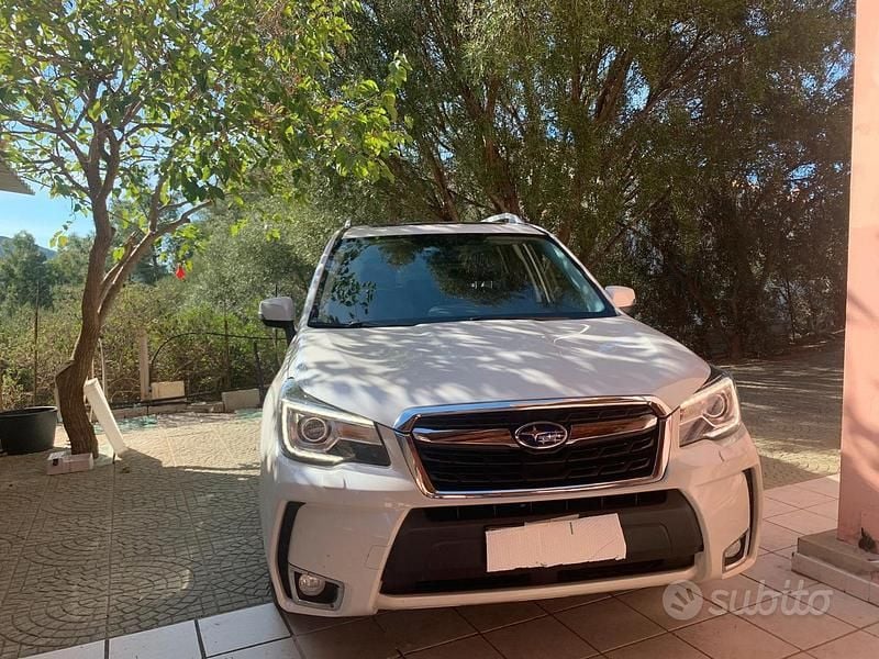 Bianco Usata 2018 Subaru Forester SUV | 17.500 € (Buon prezzo) - Immagine 1/4
