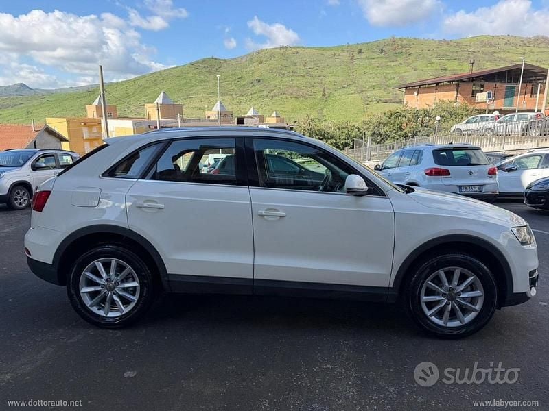 Usata Audi Q3 Advanced Plus 140 CV (102 kW) 2012 Bianco SUV