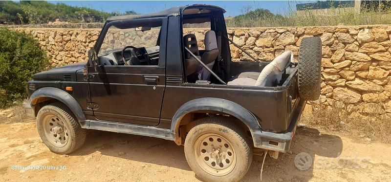 Usata Suzuki Samurai 1989 Nero SUV