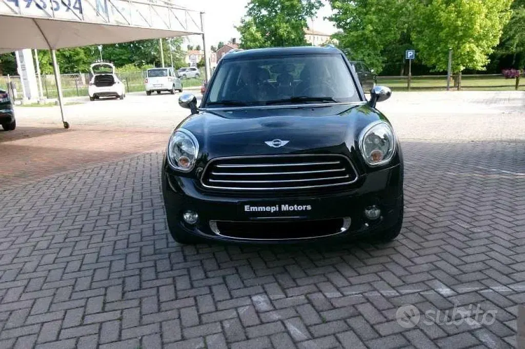 Usata Mini Cooper Countryman 122 CV (89 kW) 2011 Nero SUV