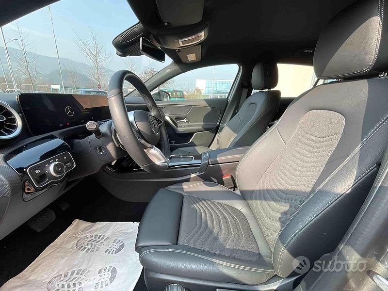 Usata Mercedes A180 Progressive 116 CV (85 kW) 2024 Grigio Berlina