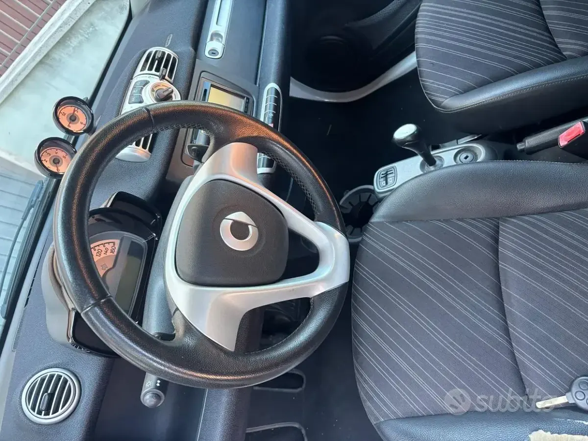 Usata Smart ForTwo Cabrio Pulse 54 CV (39 kW) 2013 Bianco Cabrio
