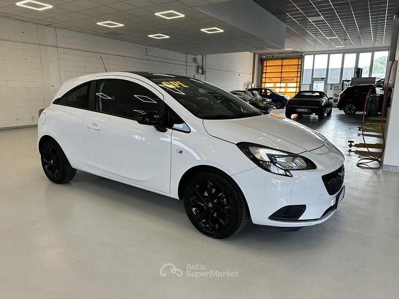 Usata Opel Corsa 90 CV (66 kW) 2017 Bianco Utilitaria
