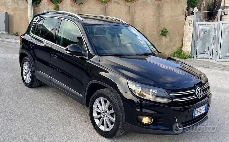 Usata VW Tiguan Sportline 140 CV (102 kW) 2012 Nero SUV