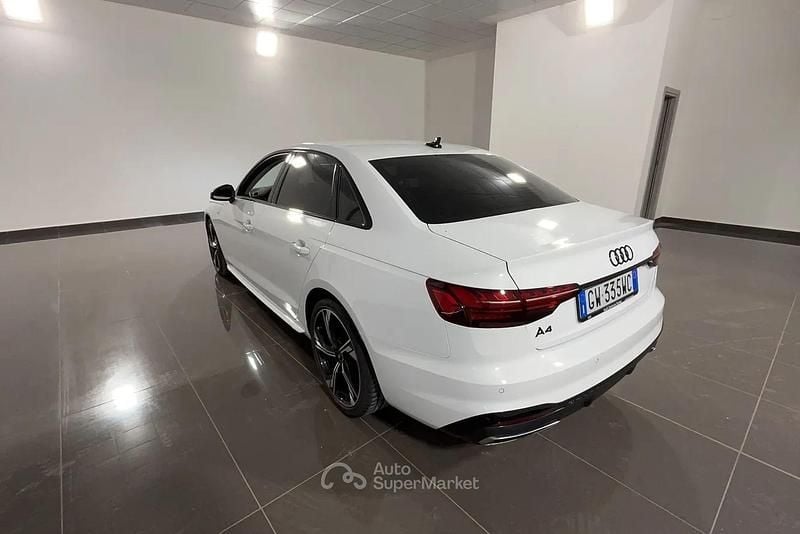 Usata Audi A4 S-Line 136 CV (100 kW) 2024 Bianco Berlina