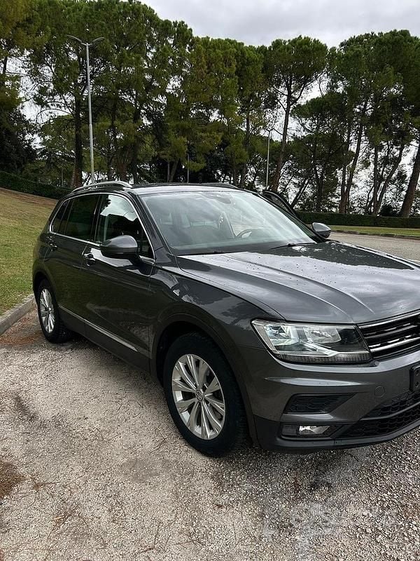 Grigio Usata 2019 VW Tiguan SUV | 19.000 € (Super prezzo) - Immagine 1/4