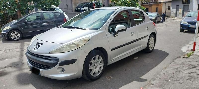 Usata Peugeot 207 68 CV (50 kW) 2006 Grigio Berlina
