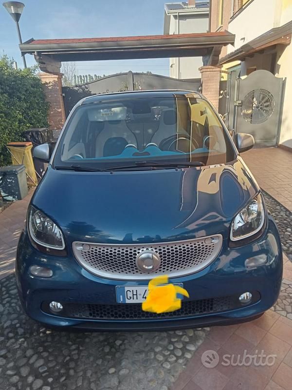 Usata Smart ForFour 61 CV (44 kW) 2015 Blu Utilitaria