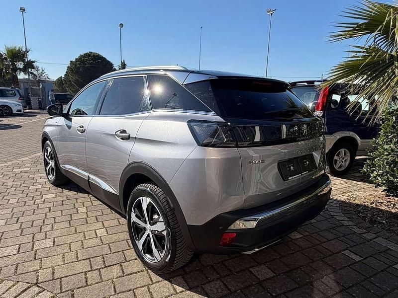 Usata Peugeot 3008 GT 131 CV (96 kW) 2022 Grigio SUV