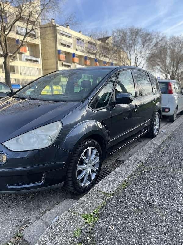 Usata Ford S-MAX Titanium 160 CV (117 kW) 2006 Grigio Monovolume