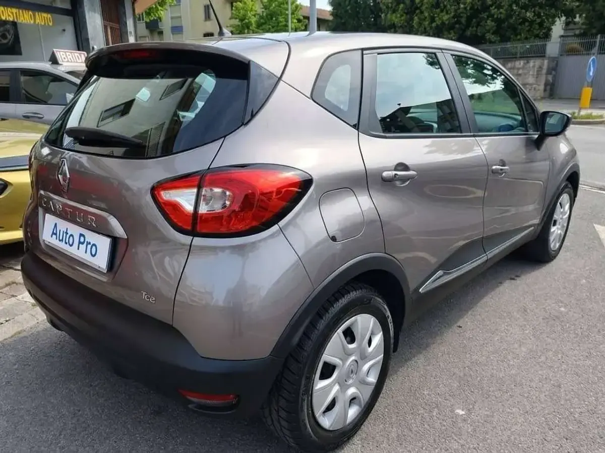 Usata Renault Captur 90 CV (66 kW) 2014 Other SUV