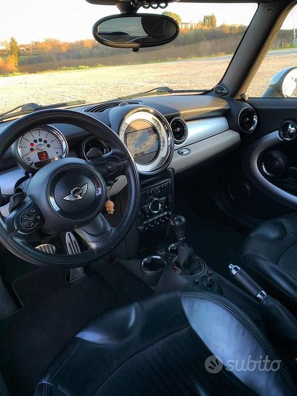 Begagnad Mini Cooper SD 143 HK (105 kW) 2012 Halvkombi