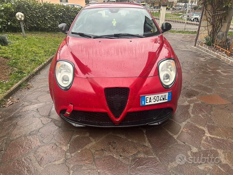 Usata Alfa Romeo MiTo 90 CV (66 kW) 2010 Rosso Utilitaria