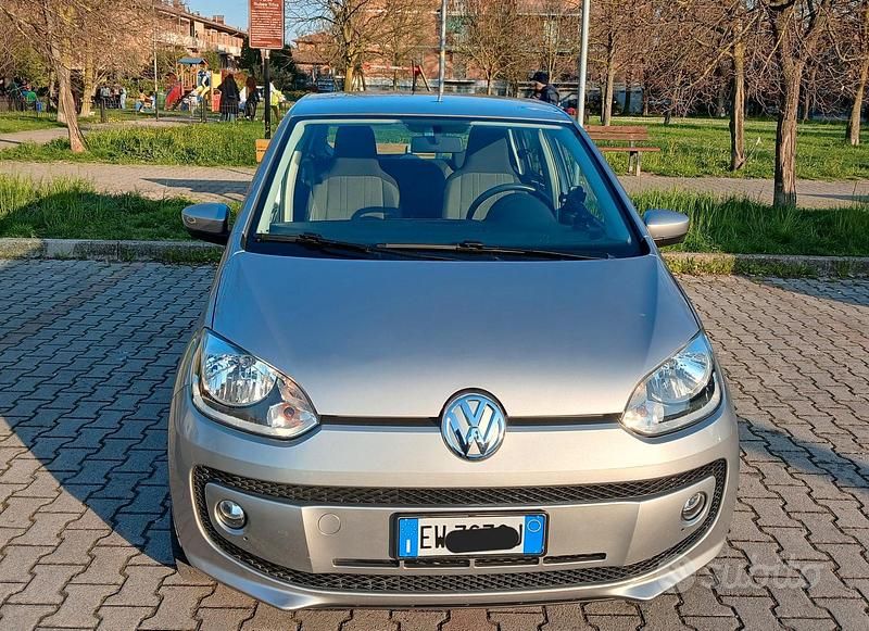 Usata VW up! Move 2014 Grigio Utilitaria
