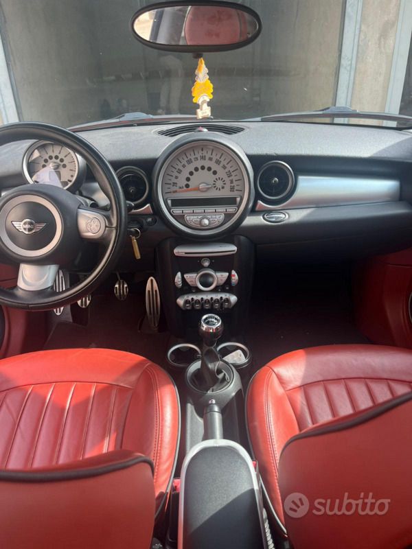 Usata Mini Cooper S 2009 Nero Utilitaria