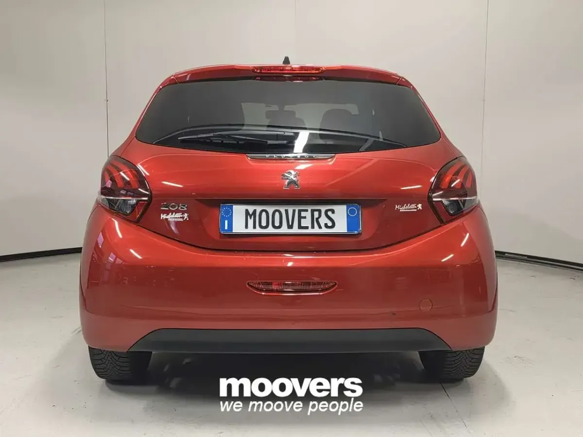 Usata Peugeot 208 Style 82 CV (60 kW) 2018 Rossa Utilitaria
